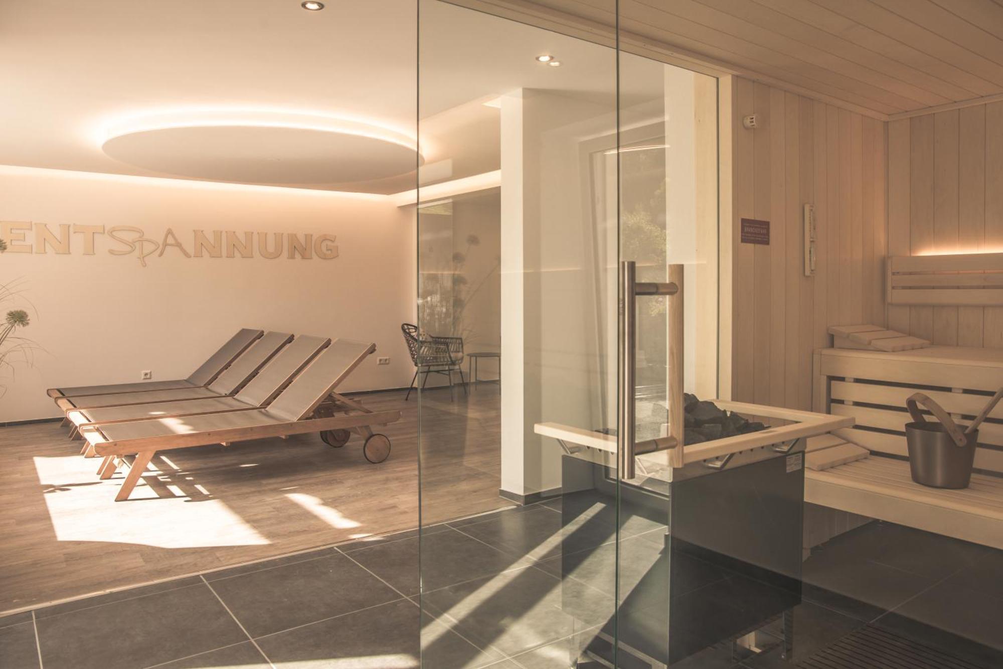 Boutique Wellnesshotel Landmann Steinen  Exterior foto